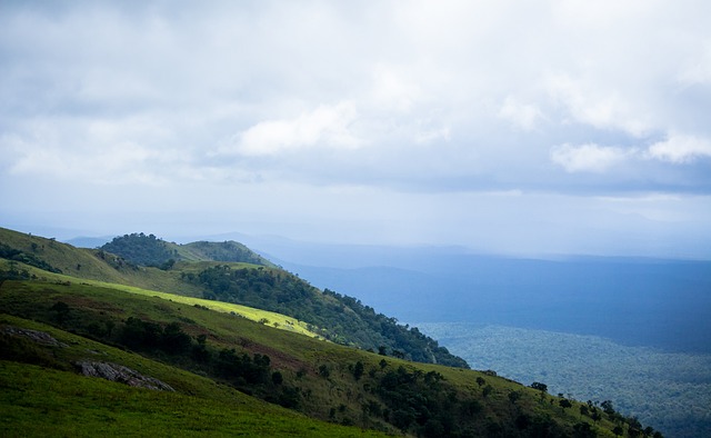 通過不斷的 通過不斷的